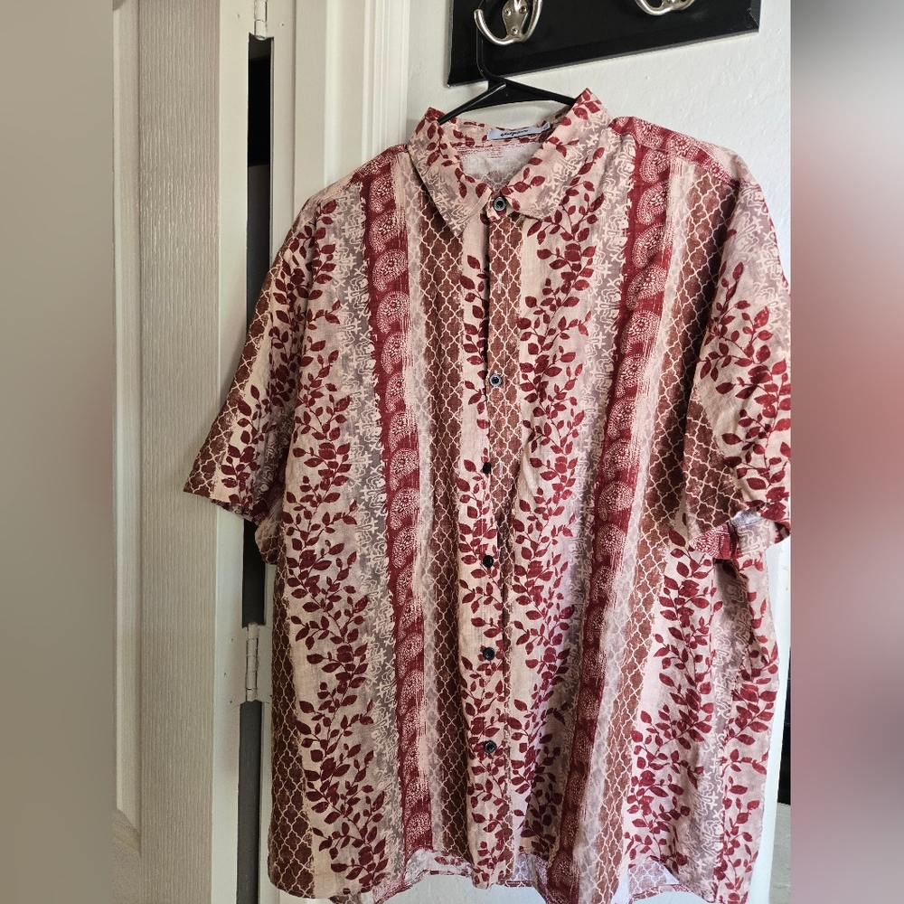 Vatpave Men's Red Patterned Shirt